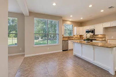 19 Cirrus Court, The Woodlands, TX 77380 - Photo 17