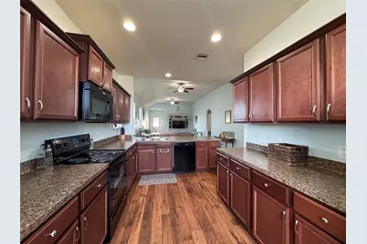 10769 S Lake Mist Lane, Willis, TX 77318 - Photo 7