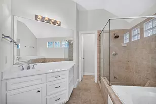 11509 Main Ash Dr, Houston, TX 77025 - Photo 21