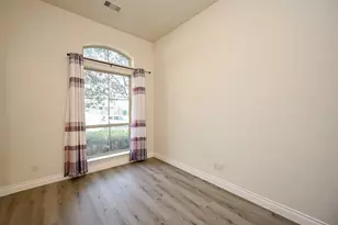 28651 Pleasant Forest Dr, Katy, TX 77494 - Photo 7