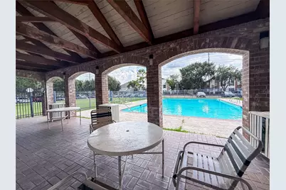 3900 Woodchase Drive #77, Houston, TX 77042 - Photo 27