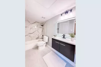 3900 Woodchase Drive #77, Houston, TX 77042 - Photo 3