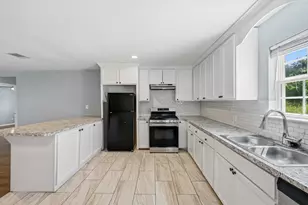 5800 Los Angeles St, Houston, TX 77026 - Photo 3
