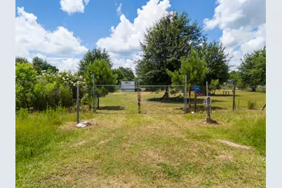 1586 County Road 3542, Cleveland, TX 77327 - Photo 5
