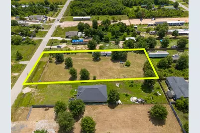 1586 County Road 3542, Cleveland, TX 77327 - Photo 9