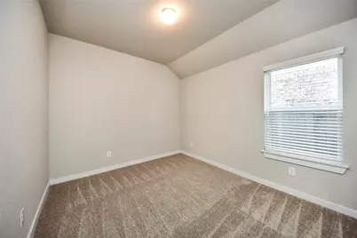 11834 Maple Oak Drive, Houston, TX 77066 - Photo 13