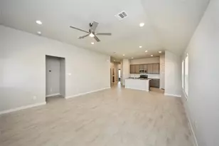 11834 Maple Oak Dr, Houston, TX 77066 - Photo 25