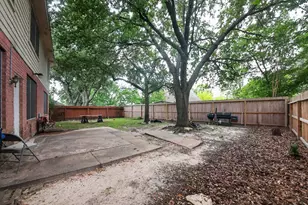 9403 Cabin Creek Dr, Houston, TX 77064 - Photo 25