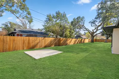 1513 S Lee Street, Alvin, TX 77511 - Photo 41