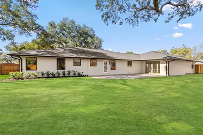 1513 S Lee Street, Alvin, TX 77511 - Photo 33