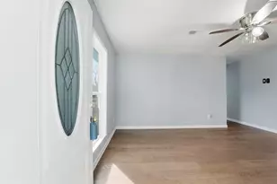 3114 Ridgefield Rd, La Porte, TX 77571 - Photo 5