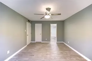 3224 Timmons Ln, Houston, TX 77027 - Photo 31