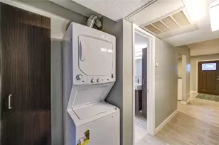 3224 Timmons Ln, Houston, TX 77027 - Photo 23