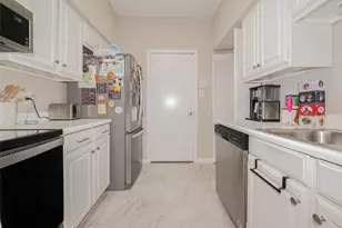 2475 Underwood St, Houston, TX 77030 - Photo 13