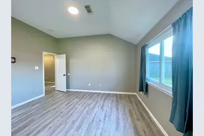 6935 Creek Village Drive, Katy, TX 77449 - Photo 19