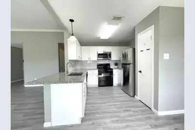 6935 Creek Village Drive, Katy, TX 77449 - Photo 15