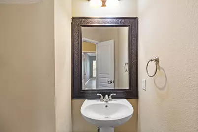 6523 Jade Knoll, San Antonio, TX 78249 - Photo 9