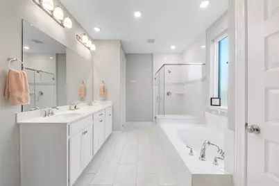 2027 Clearwater Grove Lane, Pearland, TX 77089 - Photo 23