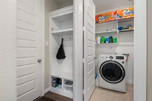 2027 Clearwater Grove Ln, Pearland, TX 77089 - Photo 19