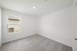 8931 Phoebe Bnd Dr, Montgomery, TX 77316 - Photo 11