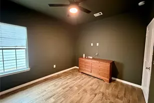 16601 E Ivanhoe, Montgomery, TX 77316 - Photo 9
