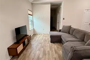 16601 E Ivanhoe, Montgomery, TX 77316 - Photo 3