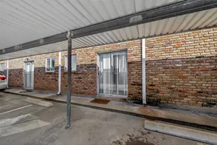 2201 Fountain View Dr, Houston, TX 77057 - Photo 23