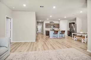 312 Pecos Dr, Huntsville, TX 77340 - Photo 17