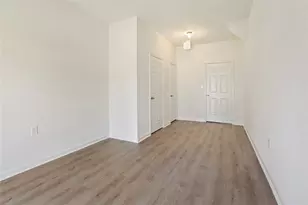 111 Poinsetta Ln, Highlands, TX 77562 - Photo 9