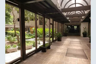 3525 Sage Road #704, Houston, TX 77056 - Photo 5