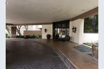 3525 Sage Road #704, Houston, TX 77056 - Photo 5