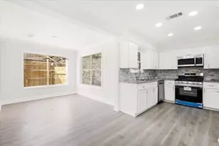 3426 Valley Brook Dr, La Porte, TX 77571 - Photo 7