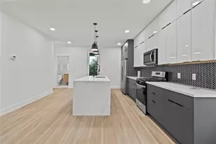 3813 Elysian St, Houston, TX 77009 - Photo 7