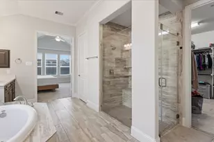8914 Stonebriar Creek Crossing, Tomball, TX 77375 - Photo 37