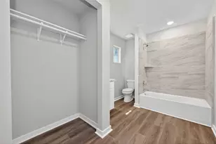 154 Lakeview Dr E, Livingston, TX 77351 - Photo 19