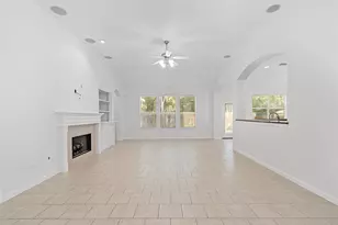 22 Colewood Ct, The Woodlands, TX 77382 - Photo 15