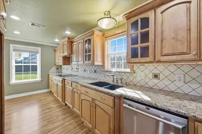 1508 N 12th Street N, Nederland, TX 77627 - Photo 15