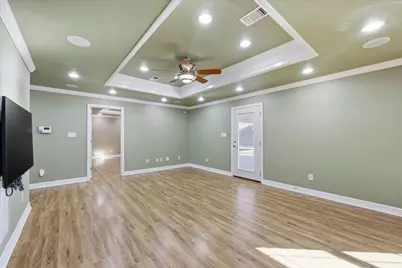 1508 N 12th Street N, Nederland, TX 77627 - Photo 9