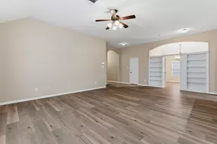 21822 Mount Hunt Dr, Spring, TX 77388 - Photo 5