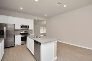 2734 San Bernard Dr, Fresno, TX 77545 - Photo 11