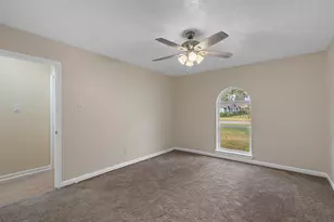 335 Haymarket Ln, Houston, TX 77015 - Photo 13