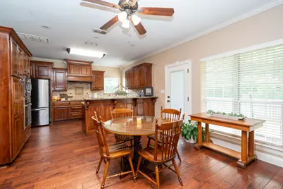 1414 Nottingham, White Oak, TX 75693 - Photo 9