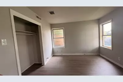 1819 Teanaway Lane, Houston, TX 77029 - Photo 5