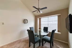 16747 Square Rigger Ln, Friendswood, TX 77546 - Photo 11