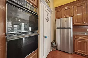 37 Greensward Ln, Sugar Land, TX 77479 - Photo 21