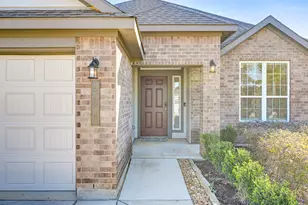 204 Shoreview Dr, Conroe, TX 77303 - Photo 5