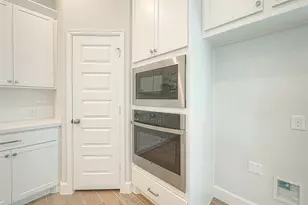 213 McCrea Ct, Montgomery, TX 77316 - Photo 19