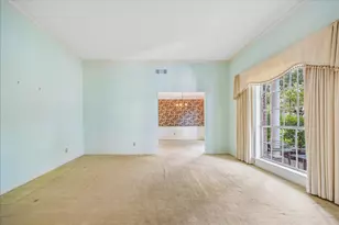 14723 River Forest Dr, Houston, TX 77079 - Photo 3