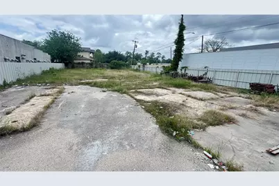 6513 Laura Koppe Road, Houston, TX 77016 - Photo 19