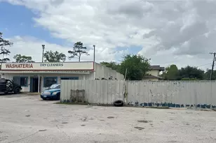 6513 Laura Koppe Rd, Houston, TX 77016 - Photo 1
